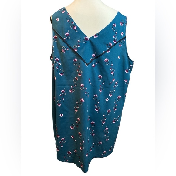 Lane Bryant Teal Floral V-Neck Blouse - Picture 6 of 6